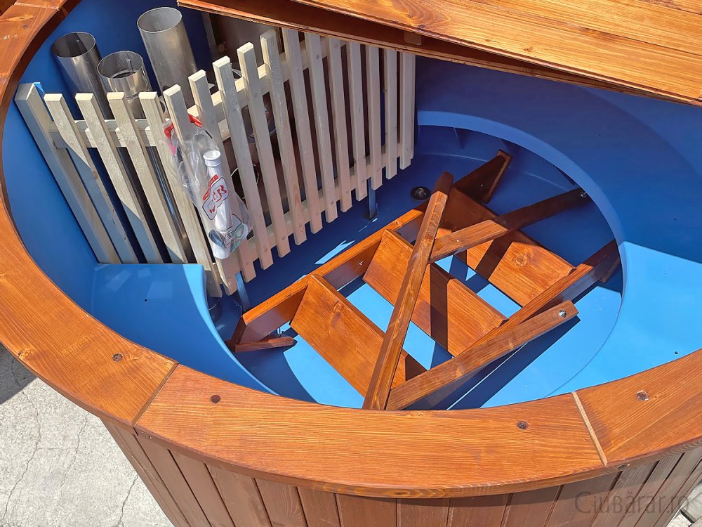 Ciubăr din fibră de sticlă cu sobă și jacuzzi